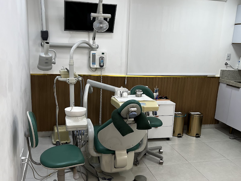 Foto 6 de Valéria Meneli Odontologia