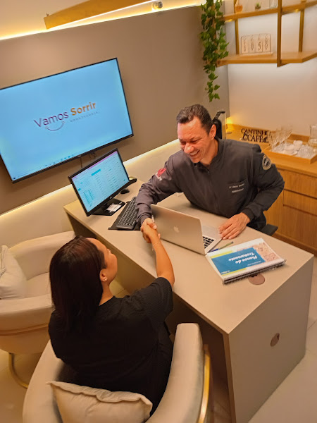 Foto 2 de Vamos Sorrir Odontologia