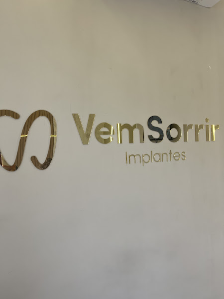 Foto 3 de Vem Sorrir Implantes - Guarujá