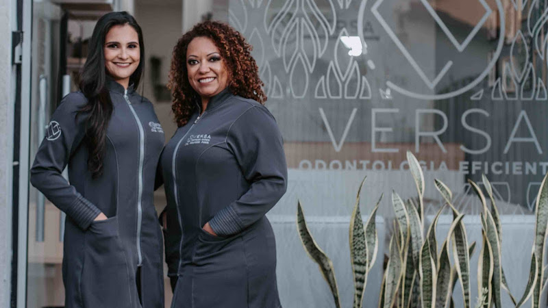 Foto 2 de Versa Odontologia | Dentista JF