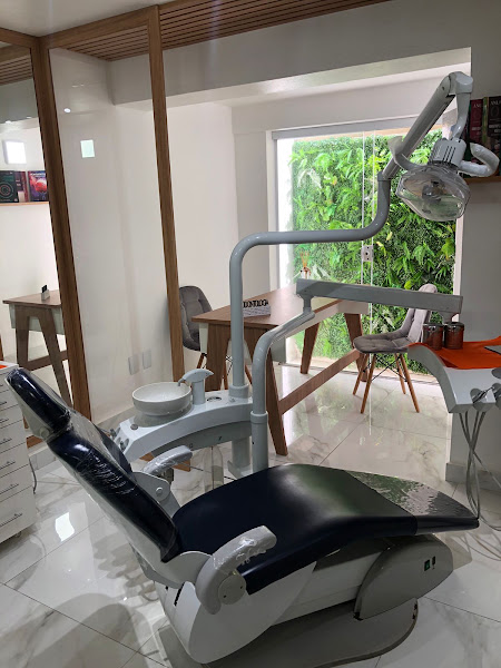 Foto 2 de Versacci Odontologia