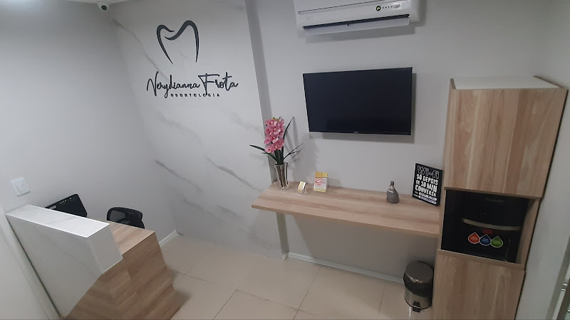 Foto 3 de Verydianna Frota Odontologia