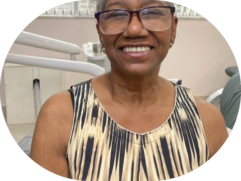 Foto 6 de Viana Lourenço - Odontologia Integrada