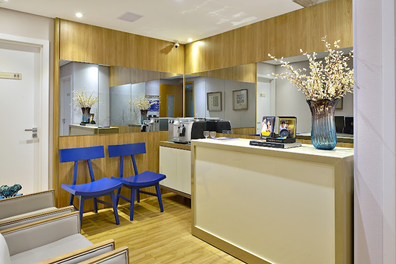 Foto 3 de VICENTINI odontologia especializada