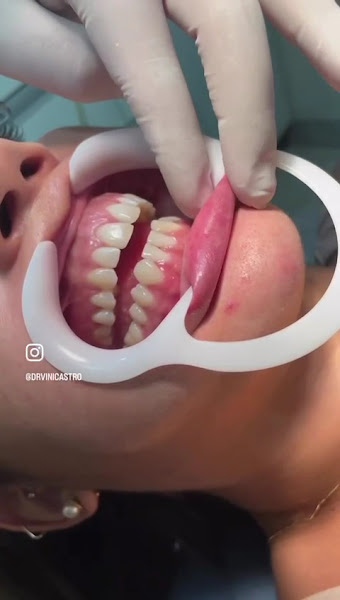 Foto 4 de Vinicius Castro Odontologia
