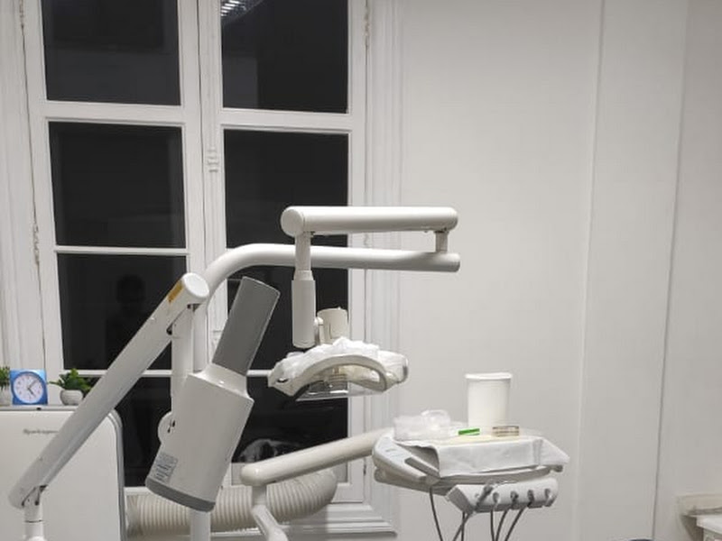 Foto 9 de Vis Avis Odontologia - Dra. Carolina Avi CRO/SP 89814