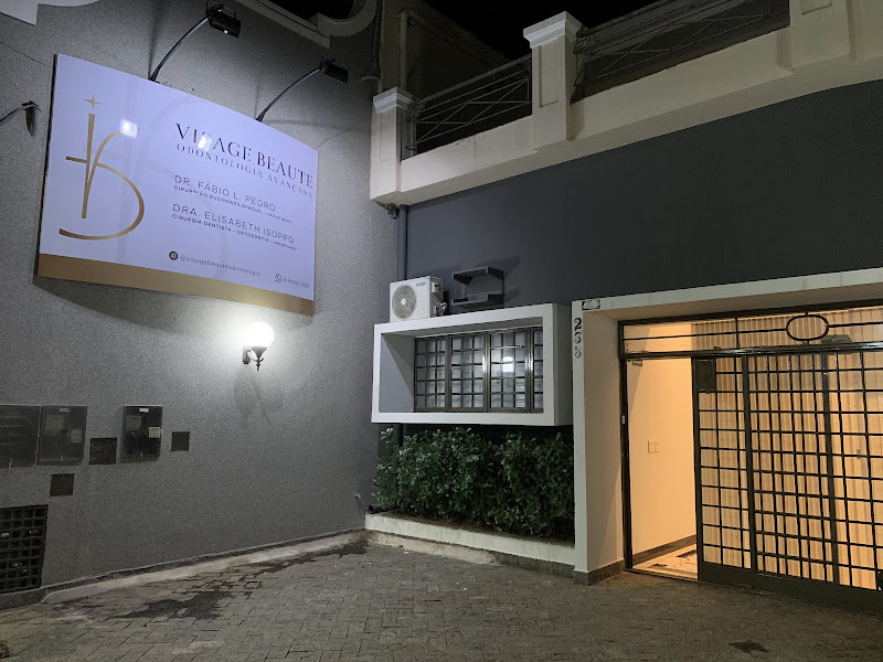 Foto 2 de Visage Beaute - Odontologia Avançada - Dr Fábio L. Pedro & Dra Elisabeth Isoppo