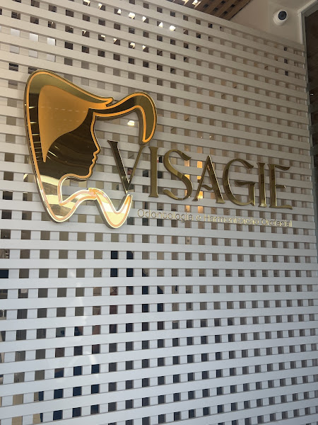 Foto 2 de Visagie Odontologia e Harmonização Belo Horizonte - Dra. Érika Carolina A. de Oliveira