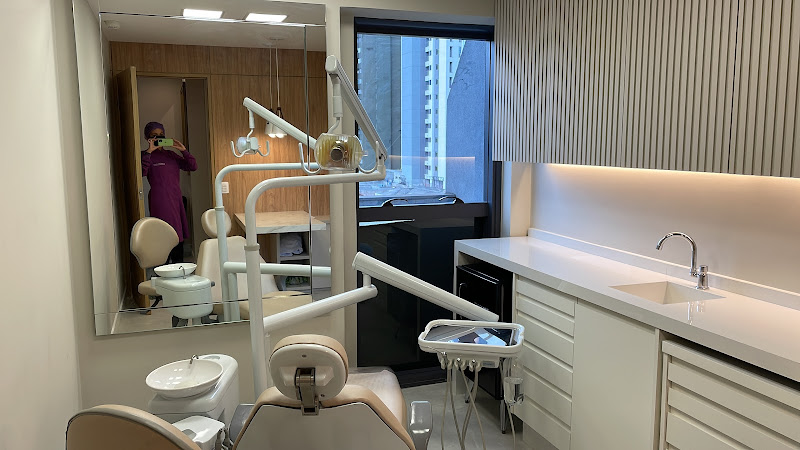 Foto 2 de Viva Bem Odontologia Curitiba / Dra Cristiane Andreola Stumpf & Dra Manuela Flores Coimbra