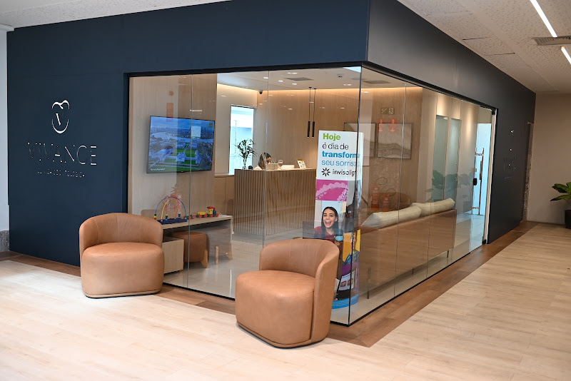 Foto 2 de Vivance Clínica Odontológica - Invisalign - Aparelho ortodôntico - Implantes Dentários - Dentista em Campina Grande