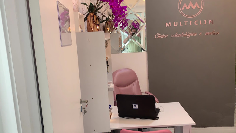 Foto 2 de Viviane Leal Pontes