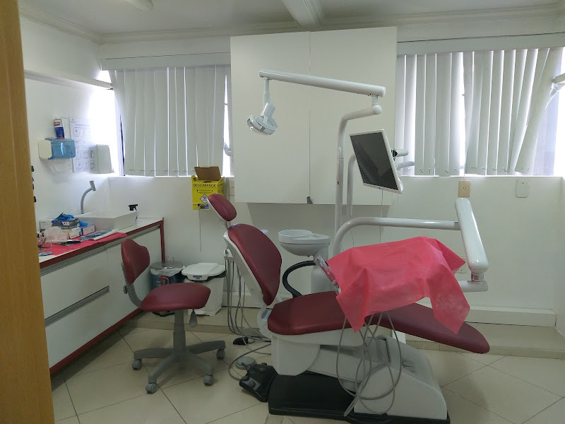 Foto 3 de W & L Odontologia