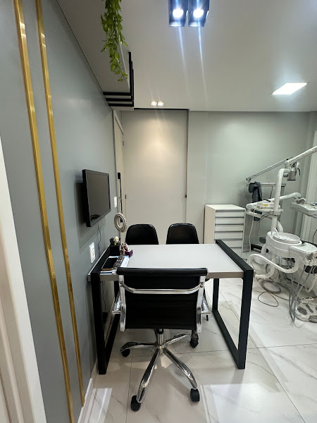 Foto 2 de W & N Face - Odontologia Especializada
