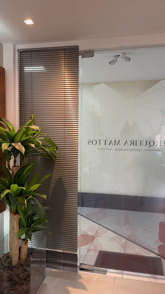 Foto 3 de Waléria Cerqueira Harmonização Orofacial em Resende