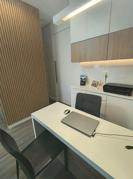 Foto 3 de Wellcare Clinic