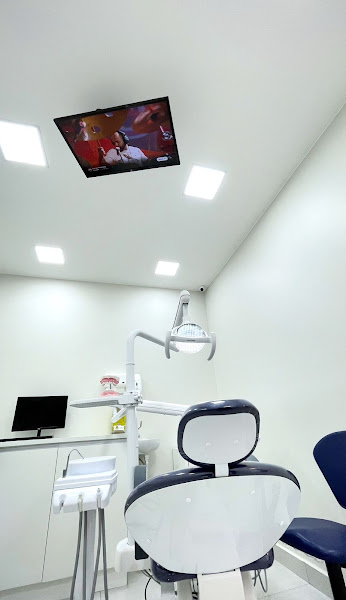 Foto 2 de Winther Odonto