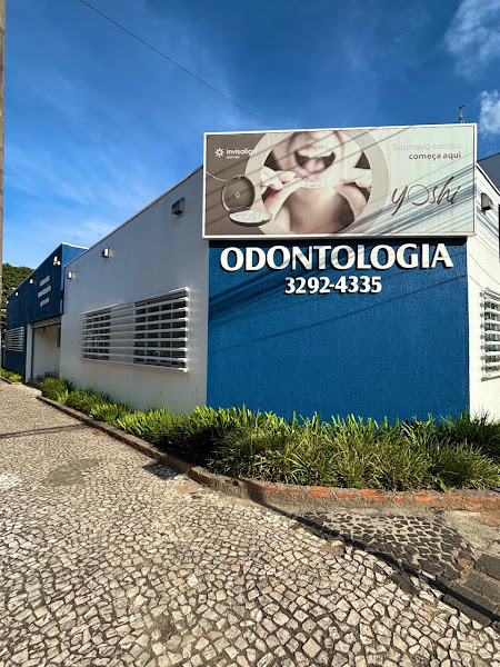 Foto de Yoshi Odontologia - Clínica Odontológica, Dentista em Campo Largo, Invisalign, Implantes dentários