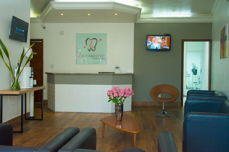 Foto 3 de Zaccariotto Odontologia