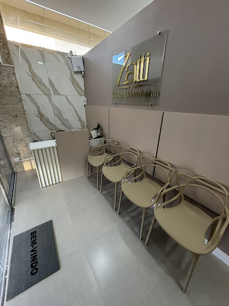 Foto 2 de Zatti Odontologia